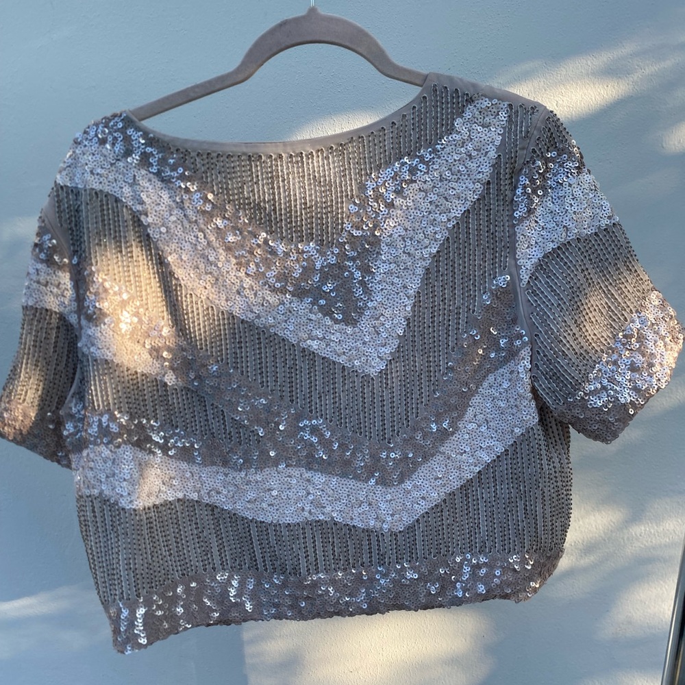 H&M Taupe Beige Beaded Cropped Top Size Medium M - Picture 4 of 6